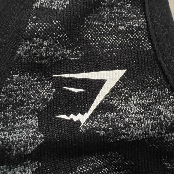 Gymshark Black Camo Sports Bra - Picture 4 of 6